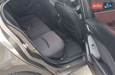 Седан Mazda 3 2014 в 