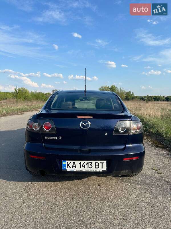 Седан Mazda 3 2008 в Миронівці