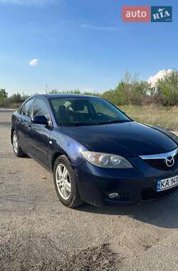 Седан Mazda 3 2008 в Миронівці