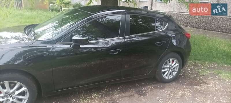 Хетчбек Mazda 3 2014 в Кам'янському