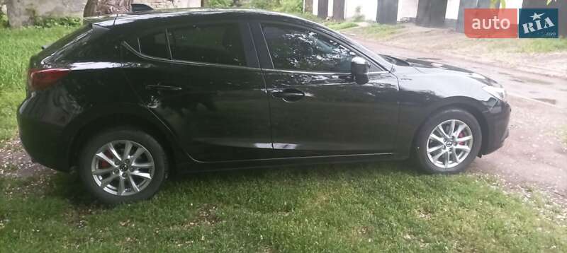 Хетчбек Mazda 3 2014 в Кам'янському