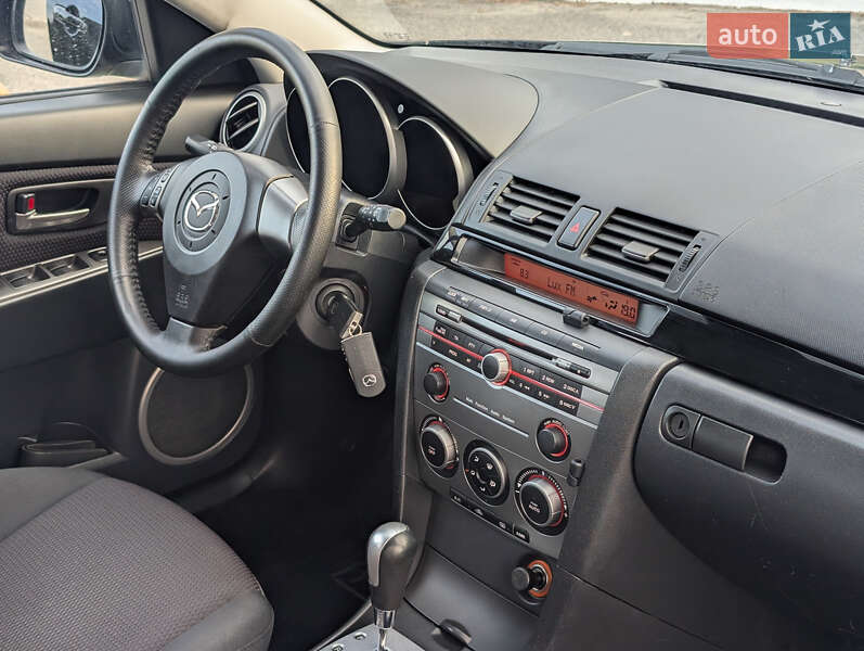 Хетчбек Mazda 3 2007 в Дубні