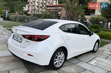 Седан Mazda 3 2014 в 