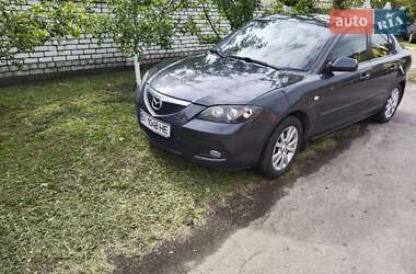 Седан Mazda 3 2007 в Градизьку