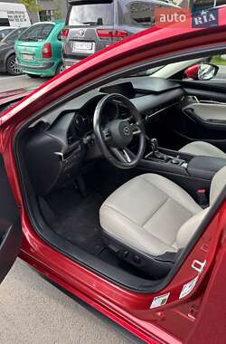 Седан Mazda 3 2019 в 