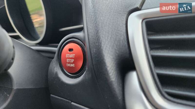 Седан Mazda 3 2017 в Днепре фото 24 Седан Mazda 3 2017 в Днепре