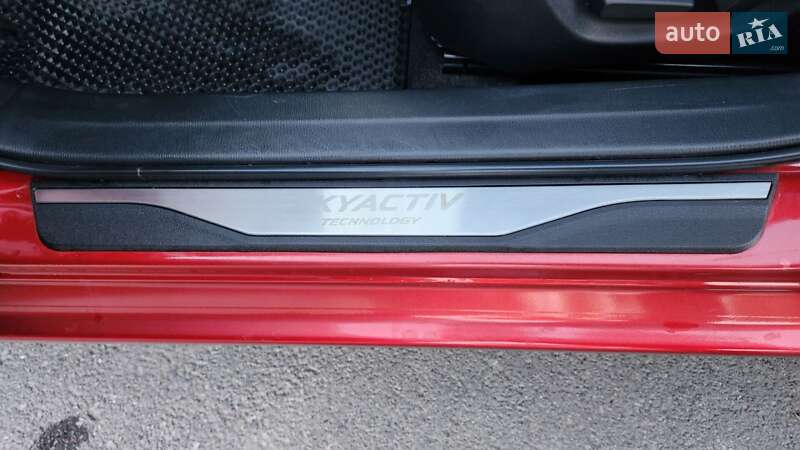 Седан Mazda 3 2017 в Днепре фото 26 Седан Mazda 3 2017 в Днепре