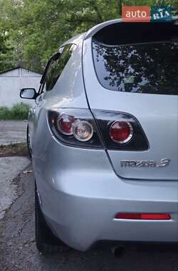 Хетчбек Mazda 3 2006 в 