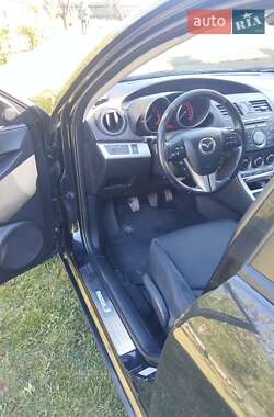 Хэтчбек Mazda 3 2009 в 