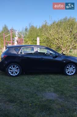 Хэтчбек Mazda 3 2009 в 
