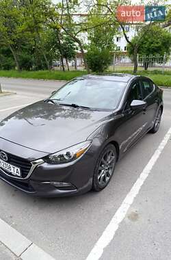 Седан Mazda 3 2018 в Запорожье