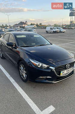 Седан Mazda 3 2018 в 