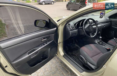 Седан Mazda 3 2006 в 