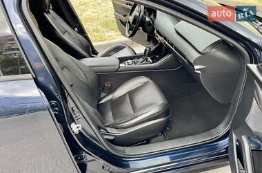 Седан Mazda 3 2021 в 