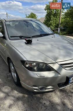 Хэтчбек Mazda 3 2004 в 
