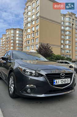 Хэтчбек Mazda 3 2016 в Киеве