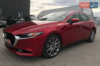 Седан Mazda 3 2019 в Львове