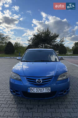 Седан Mazda 3 2004 в 