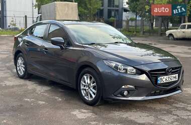Седан Mazda 3 2014 в Львове