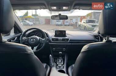 Седан Mazda 3 2014 в 