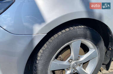 Хэтчбек Mazda 3 2005 в 