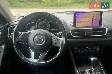 Седан Mazda 3 2014 в 