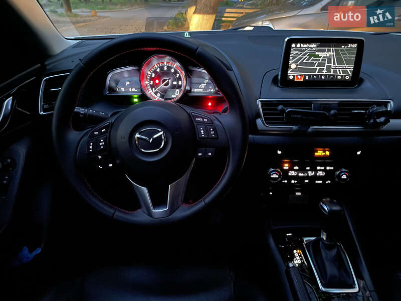 Mazda 3 2015