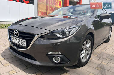 Седан Mazda 3 2016 в 