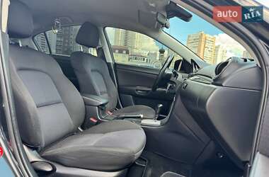 Седан Mazda 3 2007 в 