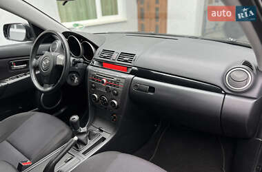 Хэтчбек Mazda 3 2007 в 