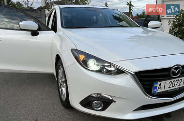 Седан Mazda 3 2015 в 