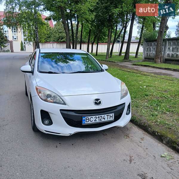 Хэтчбек Mazda 3 2012 в Львове