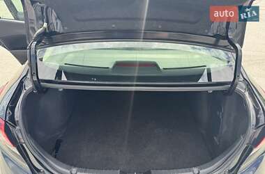 Седан Mazda 3 2015 в 