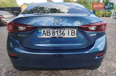 Седан Mazda 3 2018 в 