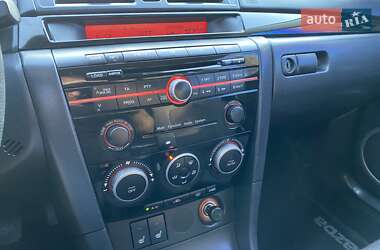 Хетчбек Mazda 3 2008 в 