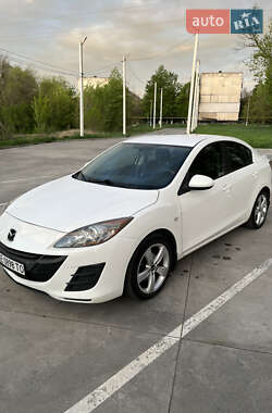 Седан Mazda 3 2009 в 
