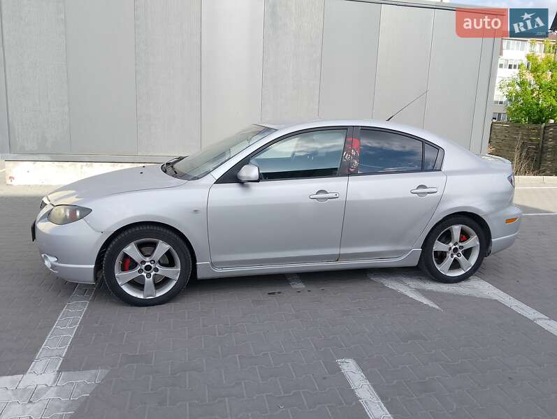 Седан Mazda 3 2005 в Крюковщине