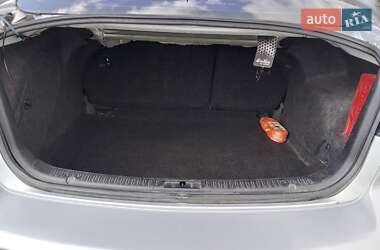 Седан Mazda 3 2005 в 