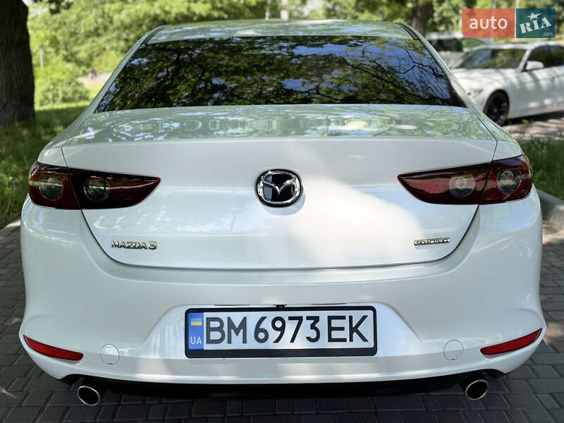 Седан Mazda 3 2019 в Кропивницькому