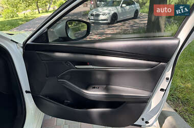 Седан Mazda 3 2019 в 