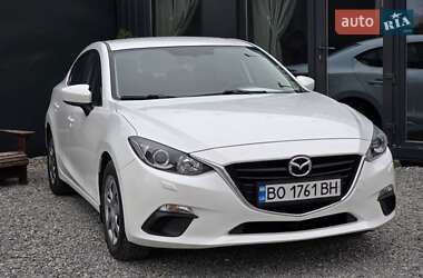 Седан Mazda 3 2015 в Тернополі