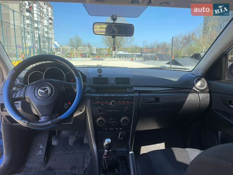 Хетчбек Mazda 3 2005 в Світловодську