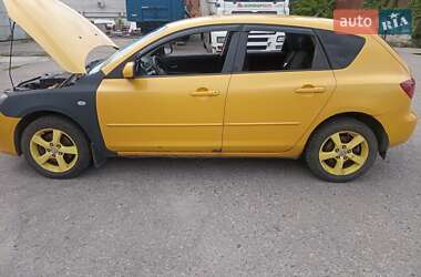 Хэтчбек Mazda 3 2003 в 