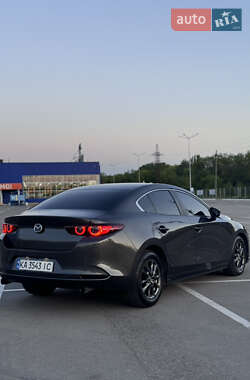 Седан Mazda 3 2019 в 