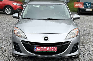 Хетчбек Mazda 3 2010 в 