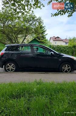 Хэтчбек Mazda 3 2009 в 