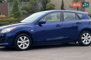 Хэтчбек Mazda 3 2010 в 