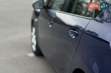 Хэтчбек Mazda 3 2010 в 
