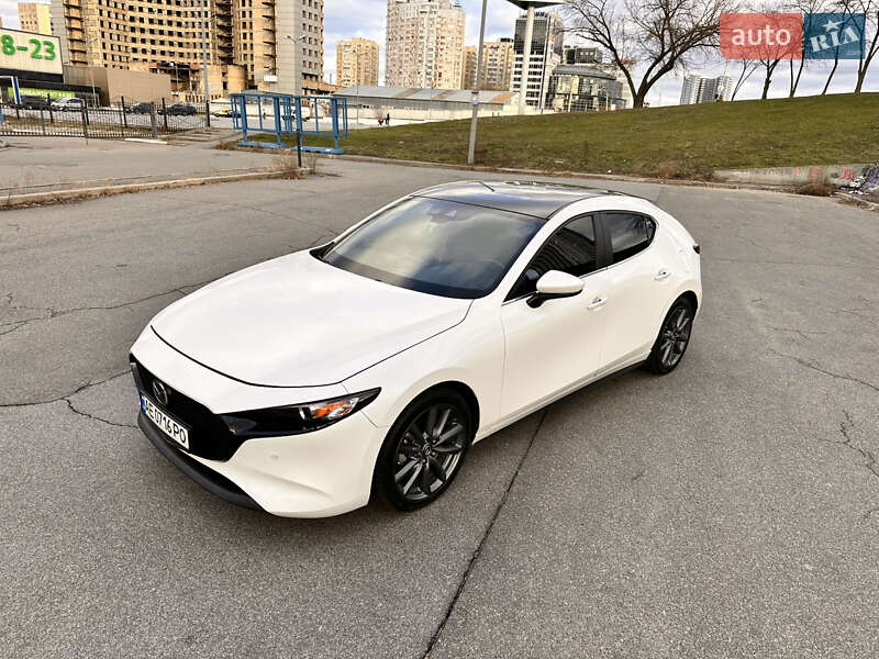 Хэтчбек Mazda 3 2019 в 