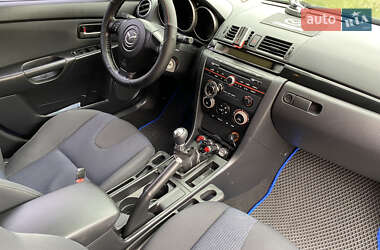 Хэтчбек Mazda 3 2006 в 